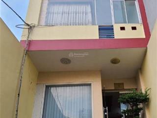 Chủ ngộp giảm 4 tỷ chdv 20 phòng  cách 300m sang gò vấp