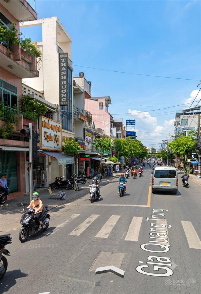 Mặt tiền quang trung  ngay chợ hóc môn 125m2  ngang 5m  giá tốt
