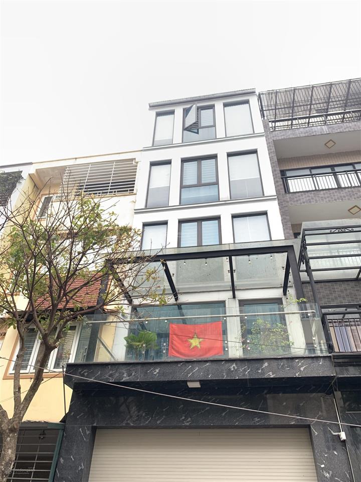 Người quen cần bán nhanh nhà 5 tầng thang máy liền kề văn khê, 83m² chỉ 22 tỷ 4.