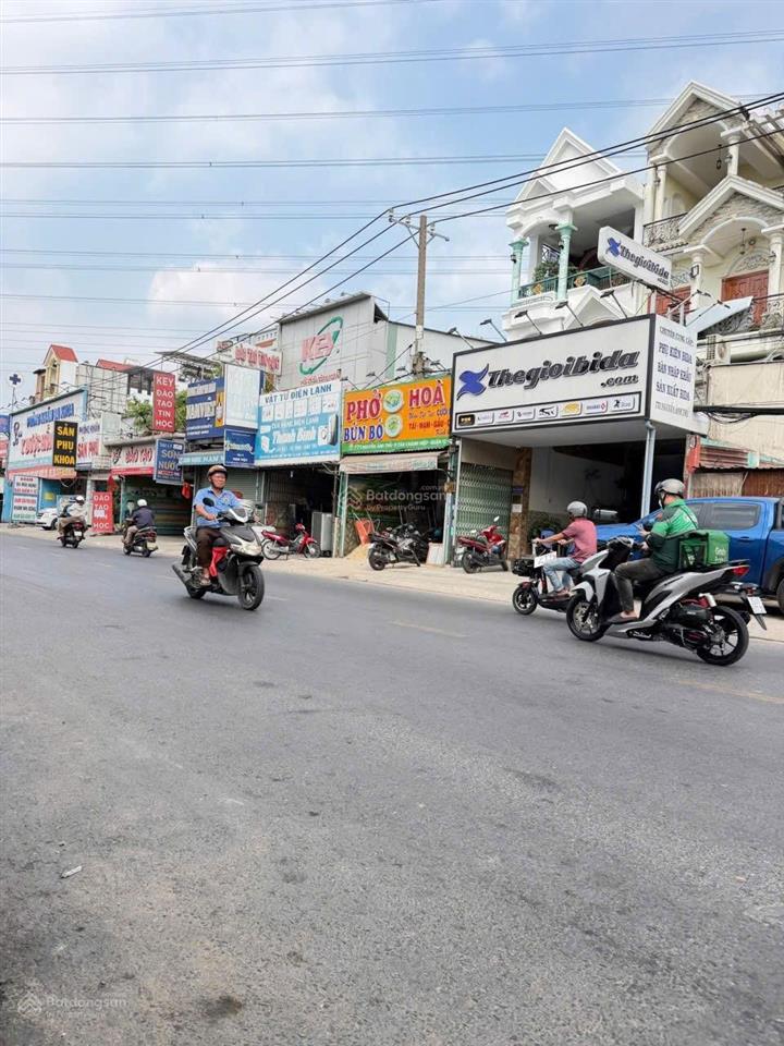 Mặt tiền giá rẻ nhất quận 12 ngang 4.5 dài 35m đúc 2 tấm bê tông cốt thép giá rẻ hơn trong hẻm