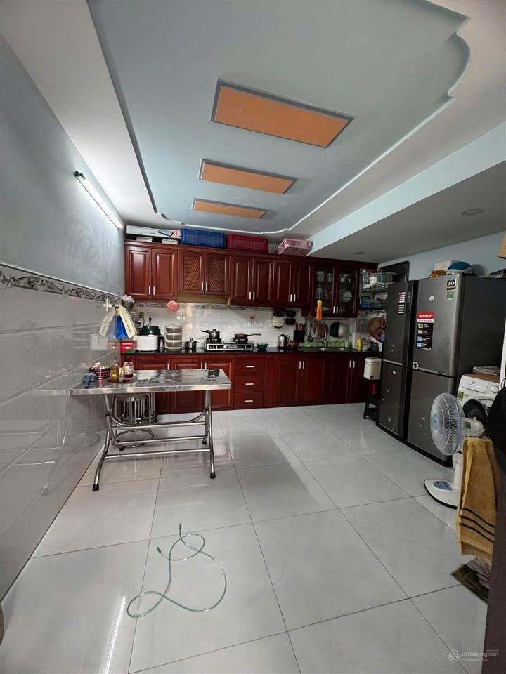 Nhà trệt lửng lầu giá nhỉnh 4 tỷ chính chủ bán