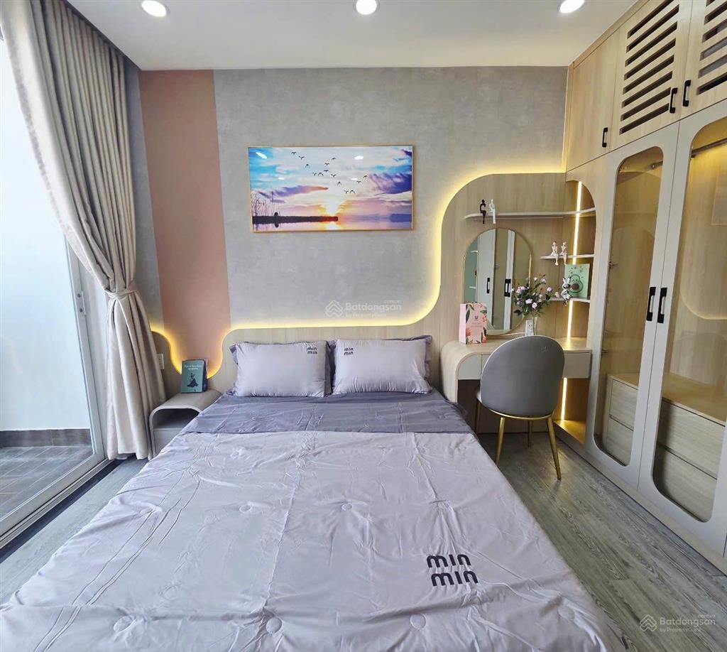Nhà đẹp vào ở ngay chỉ 10 bước chân ra đường bờ sông vàm thuật, hẻm xe tải lớn ok