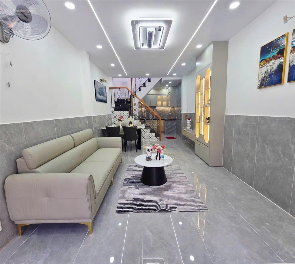 Nhà đẹp vào ở ngay chỉ 10 bước chân ra đường bờ sông vàm thuật, hẻm xe tải lớn ok