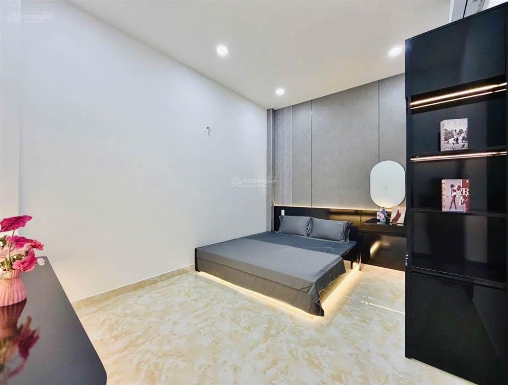 Bán nhà 4.4 x 18m 83m2 full nội thất mới đẹp giá chỉ 6 tỷ