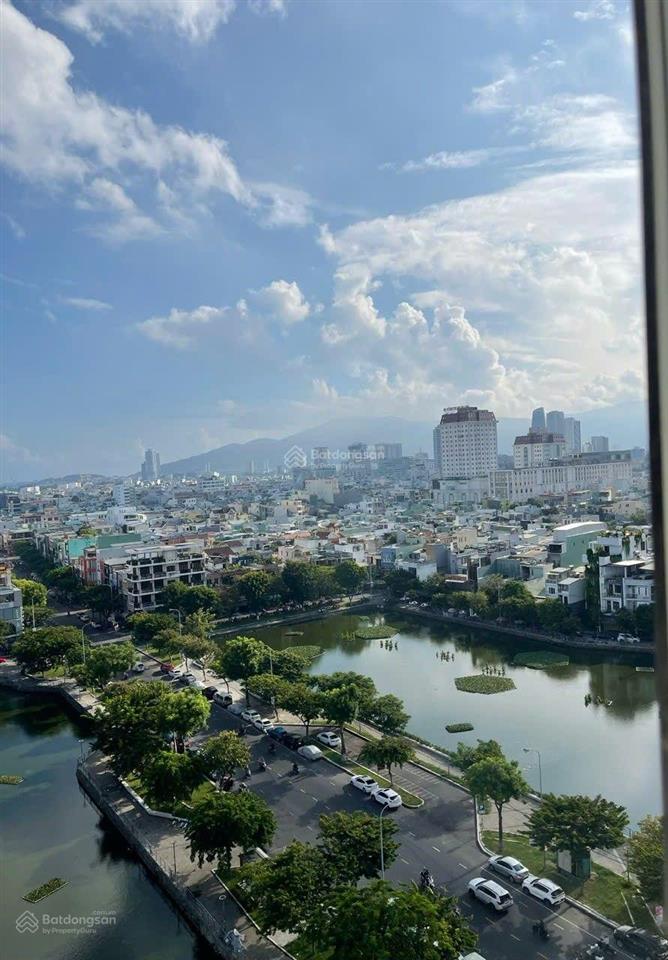 2pn rộng 94m view hồ, full nội thất, 14 triệu/tháng