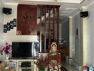 Con thíu tiền nên tui bán nhà đường quang trung gò vấp 61,6m2 3 lầu không qua trung gian