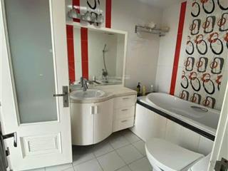 Bán ngay chung cư moonlight boulevard bình tân, 75m2, 3tỷ500 full nội thất, 2pn 2wc, shr