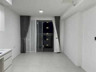 Cho thuê cc urban green, 10 triệu, 50m2, view đẹp, ở thủ đức.  em my xem nhà 24/24