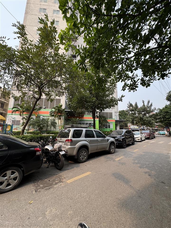 Bán liền kề nam la khê  kinh doanh  gần 70m/4 tầng  nhỉnh 17 tỷ  view nhìn chung cư siêu thoáng