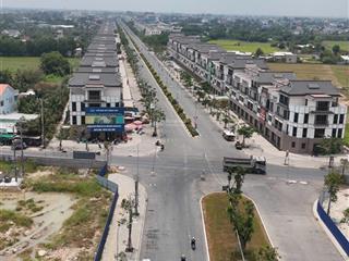 Bán gấp lô góc 2 mặt tiền 403m2 đường ô tô trước cổng vinhome hậu nghĩa, sổ hồng riêng.