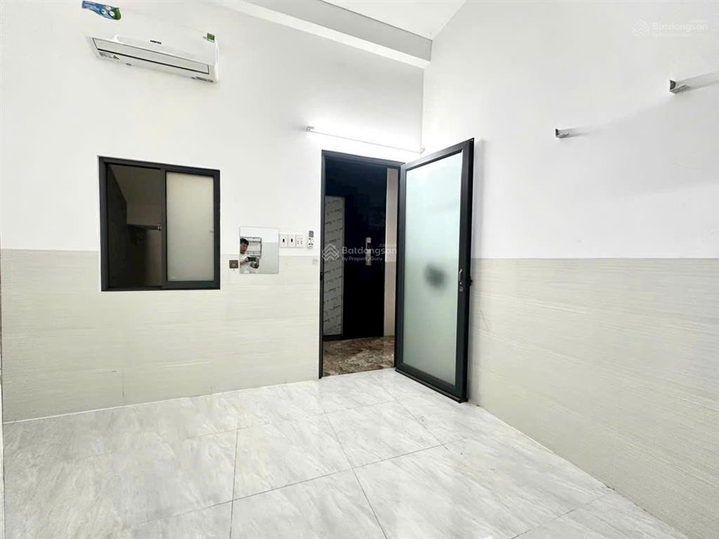 Phòng trọ gần đh công nghiệp, cao đẳng dược  phạm văn chiêu