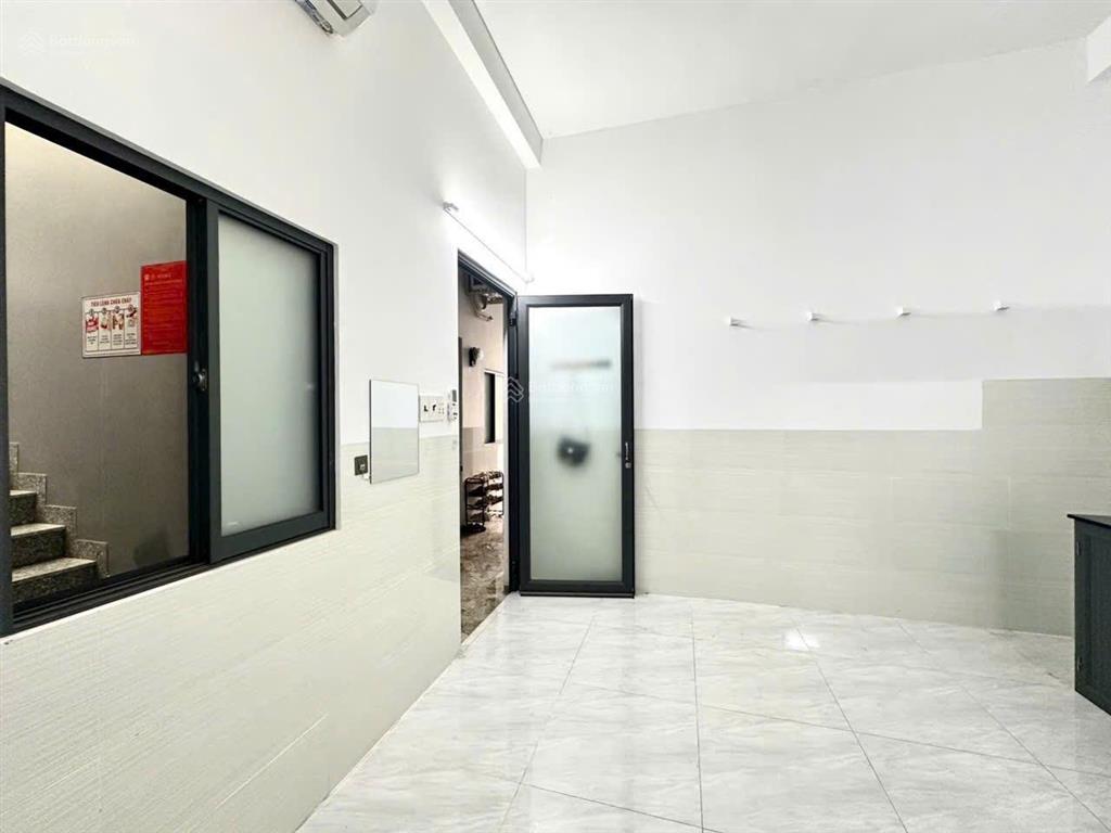Phòng trọ gần đh công nghiệp, cao đẳng dược  phạm văn chiêu