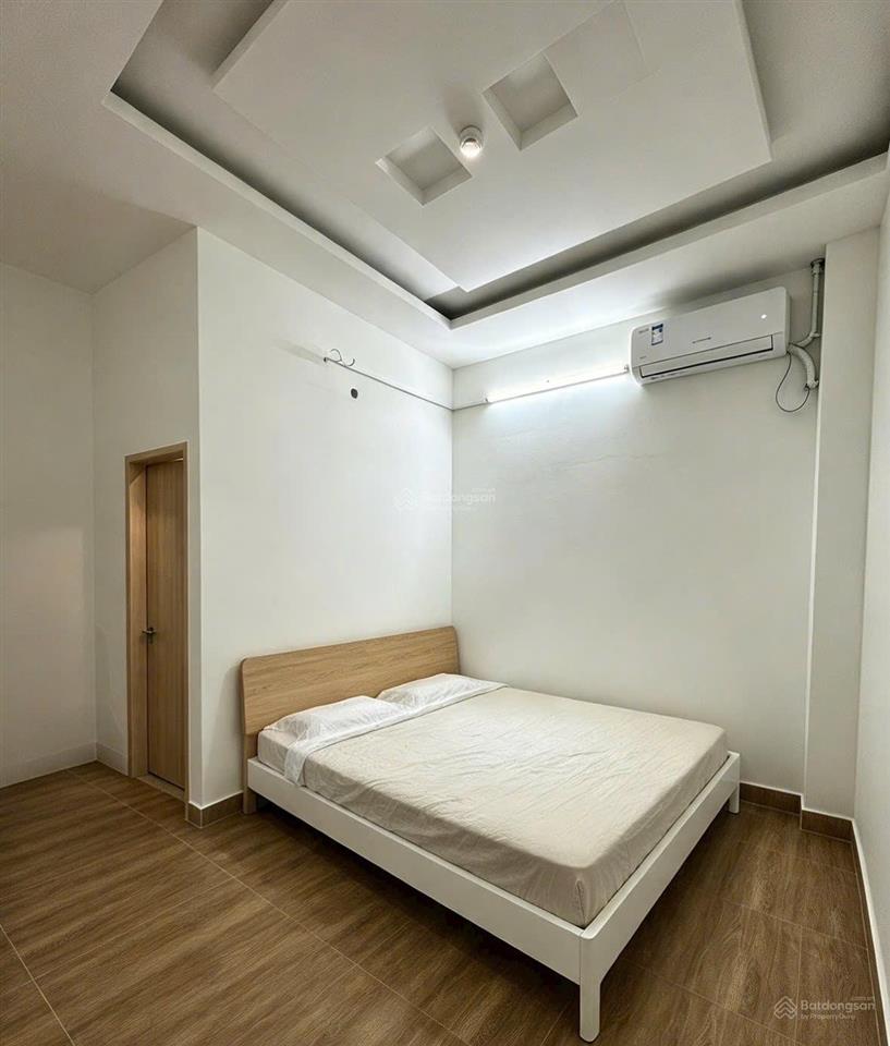Chính chủ cho thuê phòng mới xây ngay vòng xoay lê đại hành, quận 11