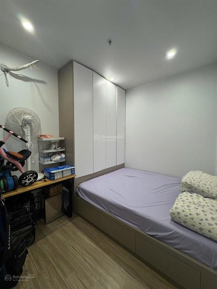 Bán cc the sakura 3  vinhomes smart city, 4,42 tỷ, 48m2, 2pn, 1wc, pháp lý đầy đủ. tuấn 0392 969 ***