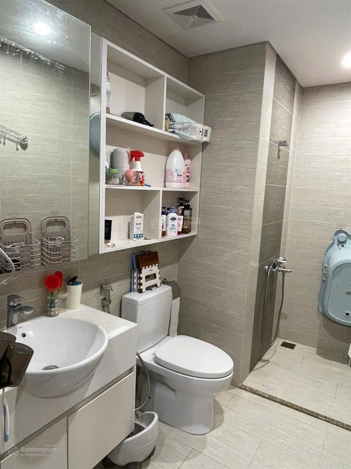 Bán cc the sakura 3  vinhomes smart city, 4,42 tỷ, 48m2, 2pn, 1wc, pháp lý đầy đủ. tuấn 0392 969 ***