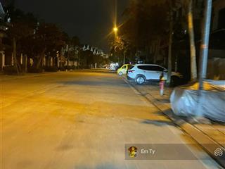 Chính chủ nhờ em ty liền kề, biệt thự lê trọng tấnmặt tiền rộngvỉa hè thênh thangsổ đỏ chính chủ