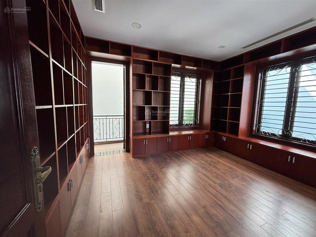 Bán biệt thự đẹp 320m2 (16x20m) mt đỗ pháp thuận, p. an phú, quận 2.