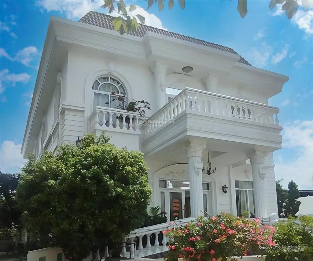 Siêu đt  biệt thự gần 7000m² mặt tiền đoàn nguyễn tuân  bình chánh full thổ cư chỉ 120 tỷ