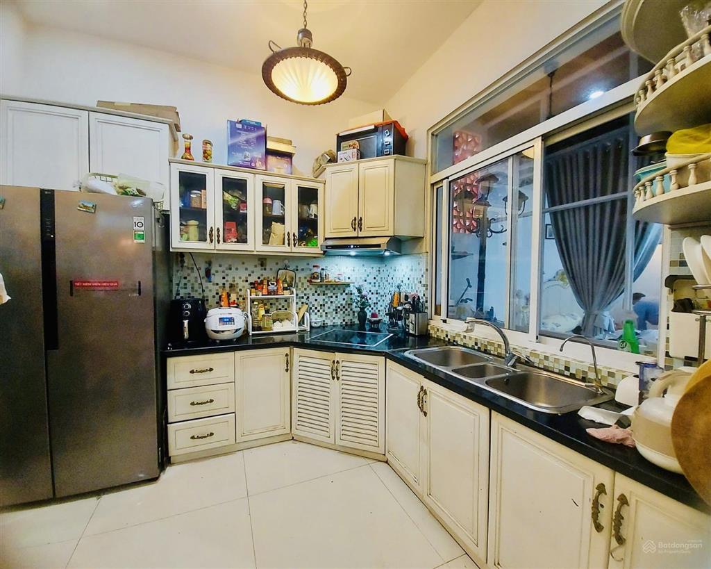 47 tỷ biệt thự nam thông  phú mỹ hưng q7  đối diện đại gia minh nhựa