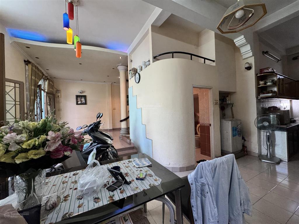 Nhà 70m2 3 tầng ngang 7.5m lê lợi p4 gv hẻm 3m kế mặt tiền 6.x tỷ