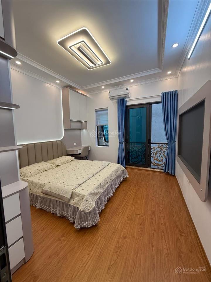 Siêu phẩm vip đống đa  6 tầng thang máy full nội thất cao cấp mặt tiền 4m