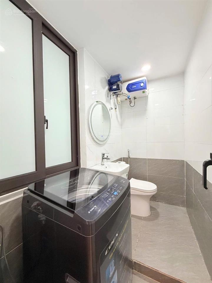 Căn hiếm trần khát chân, nhà đẹp, thoáng, sân rộng. giá chỉ 7 tỷ