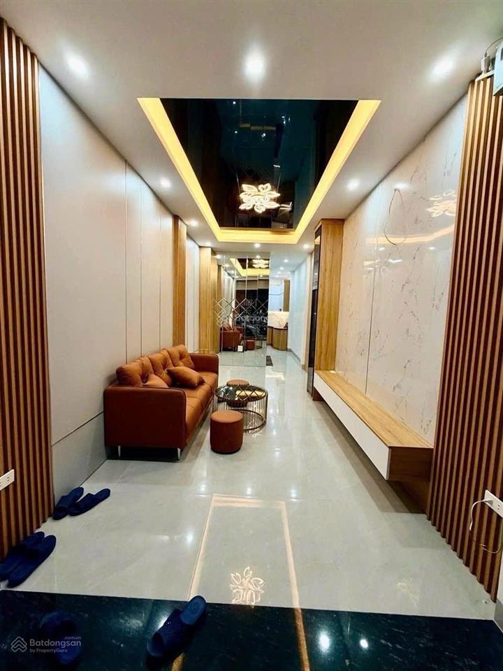 Bán nhà khương trung thanh xuân, ô tô đỗ cổng, 5 tầng thang máy, full nội thất. giá chỉ 9,98 tỷ