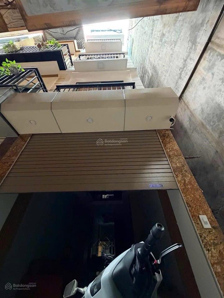 Bán nhà khương trung thanh xuân, ô tô đỗ cổng, 5 tầng thang máy, full nội thất. giá chỉ 9,98 tỷ