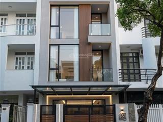 Bán nhà mặt tiền phạm thế hiển ngang 5m kdc phú lợi tặng nội thất ở ngay gần chợ