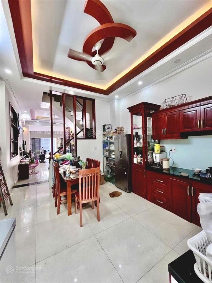 Nhà 4 tầng đường tx33, phường thạnh xuân, q12 nhà mới ở ngay, phù hợp gia đình đông người