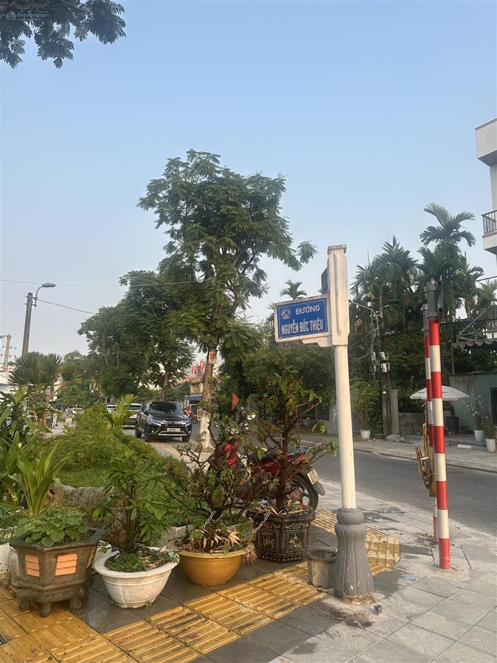 Ngay cầu cẩm lệ, 105m2, mặt tiền nguyễn đức thiệu khu dân trí cao chỉ 6.82 tỷ.