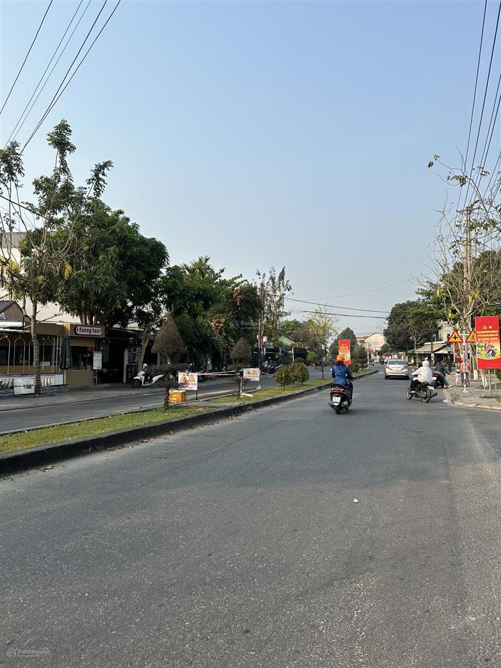 Hiếm hội an, mặt tiền kinh doanh đông đúc, 141m2, ngay bờ hồ thành phố chỉ 8.59 tỷ lê hồng phong