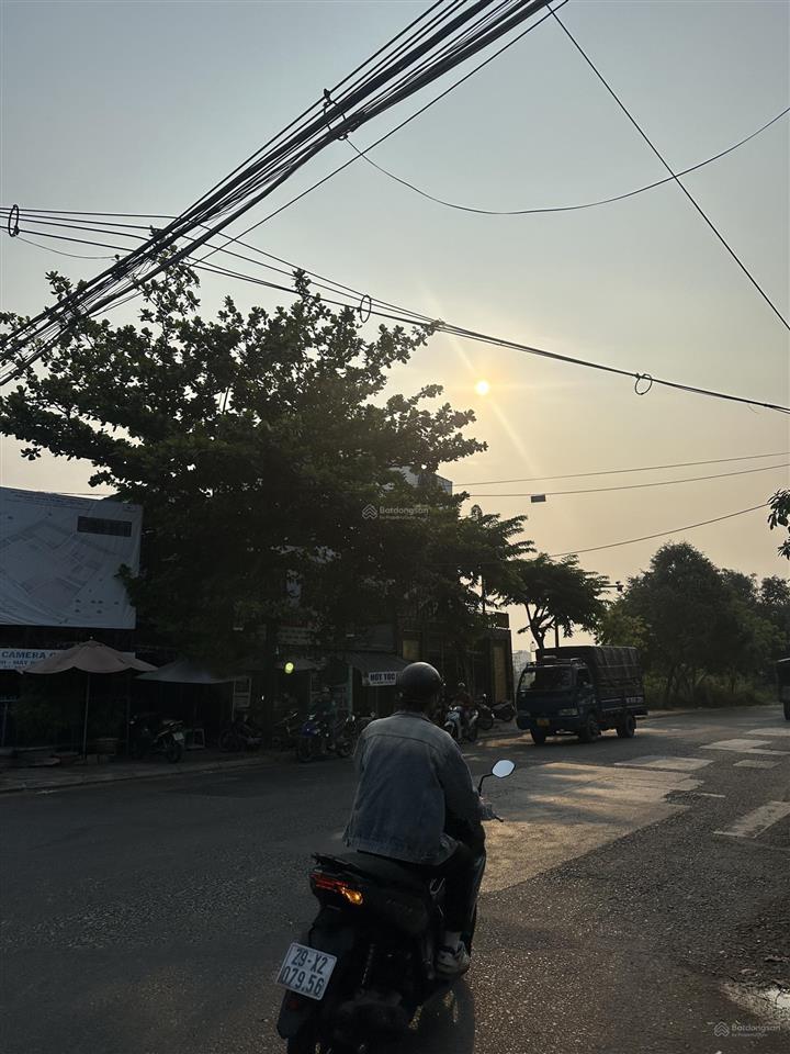 Hiếm hội an, mặt tiền kinh doanh đông đúc, 141m2, ngay bờ hồ thành phố chỉ 8.59 tỷ lê hồng phong