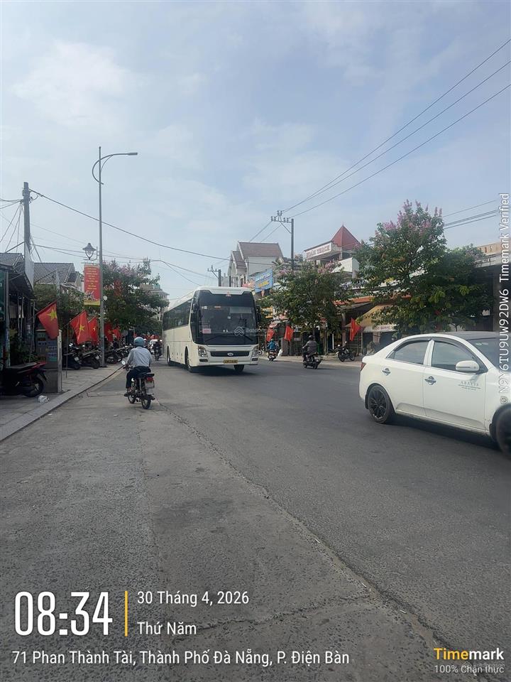 Hiếm dt khủng 664m2, mặt bằng kinh doanh ngay chợ thị trấn vĩnh điện, đang cho thuê, giá chỉ 14 tỷ.