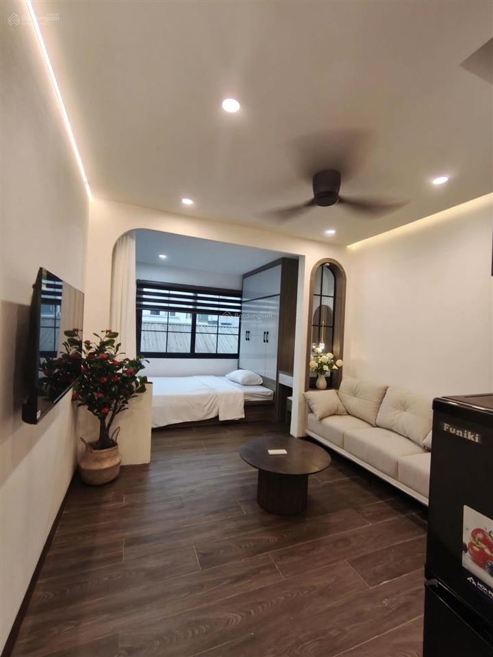 Có dòng tiền ổn định, ngay trung tâm, chưa qua đầu tư, mặt tiền hoàng dư khương giá chỉ 9.59 tỷ.