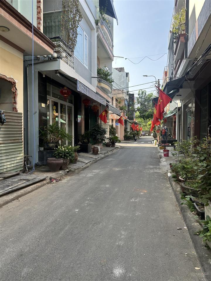 Thanh khê còn sót lại, có dòng tiền ổn, bán đất tặng nhà mặt tiền phần lăng chỉ 6.09 tỷ.