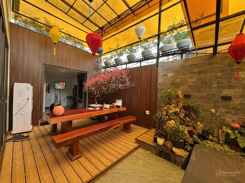 Cho thuê villa cá koi nguyễn tri phương, hội an 2pn đẹp chỉ 30 triệu/ tháng
