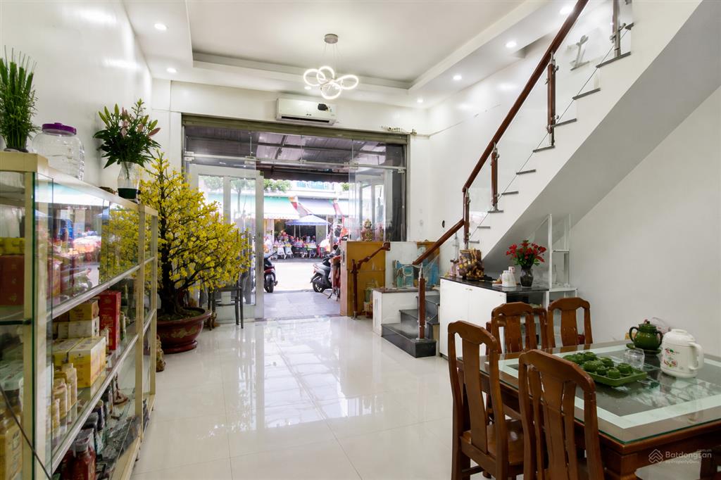 Mặt tiền chợ cẩm lệ, 79m2, có dòng tiền, khu vực kinh doanh đông đúc nhất chỉ 9.01 tỷ đặng văn ngữ.