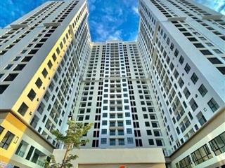 View đẹp lung linh, có logia ban công thoáng mát, 2pn cao cấp căn hộ plaza 2 giá chỉ 3.85 tỷ.