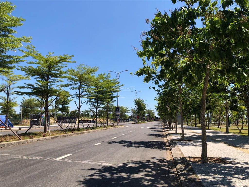 Dt khủng hội an royal park, 180m², môi trường sống xanh, đẳng cấp, sổ đỏ trao tay chỉ 6.3 tỷ.