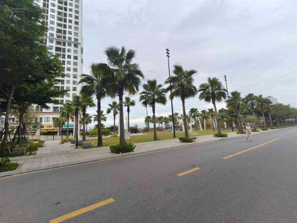 View thoáng mát, 2pn rộng, sổ hồng lâu dài, căn hộ cao cấp fpt 2 giá chỉ 3,3 tỷ ngũ hành sơn