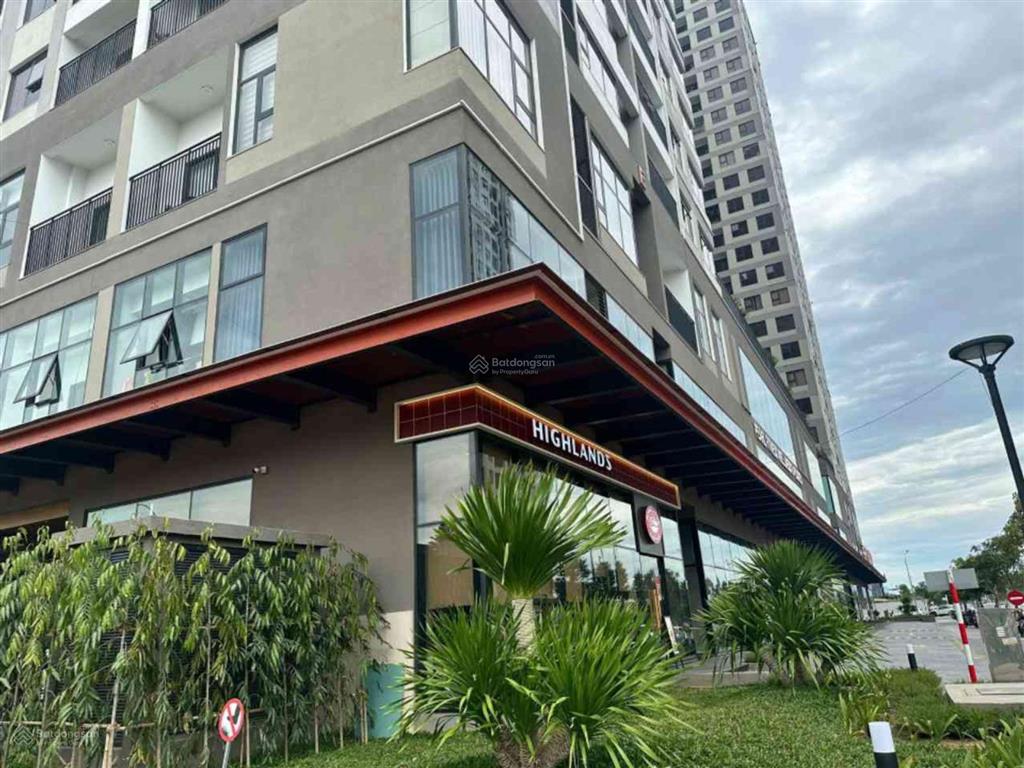 View thoáng mát, 2pn rộng, sổ hồng lâu dài, căn hộ cao cấp fpt 2 giá chỉ 3,3 tỷ ngũ hành sơn