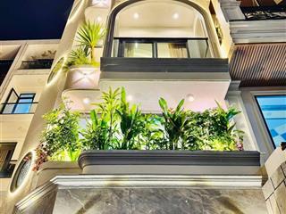 Bán nhà 70m2 nhà thang máy ngay phú thọ hoà