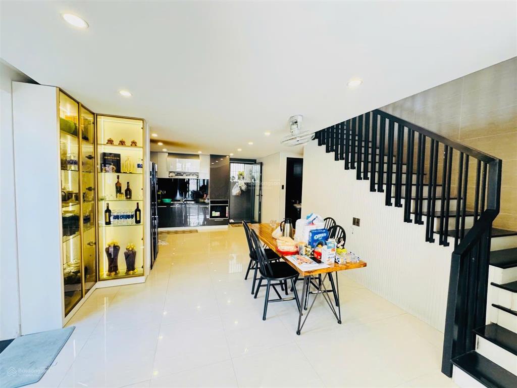 Lô góc villa mini 4 tầng  2 mặt tiền đường biển sơn trà  chỉ 12,x tỷ chưa qua đầu tư