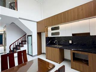 Bán nhà riêng đẹp tại đông mỹ, 5,65 tỷ, 45m2, 5pn, 4 tầng, nhiều tiện ích