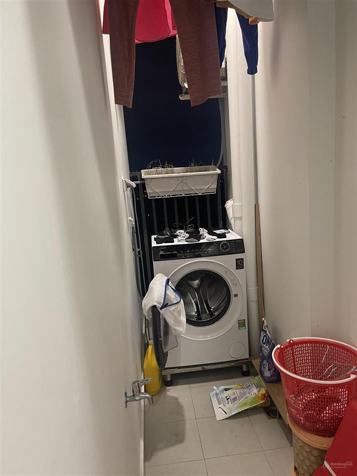 Bán căn hộ 55m2 giá chỉ 2,250 tỷ tặng full nội thất, saigon intela (2pn 2wc)