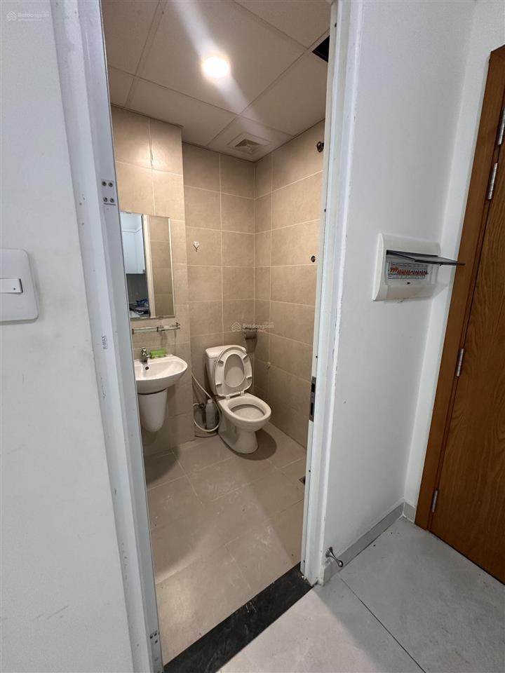 Chính chủ bán nhanh căn hộ saigon intela giá 2,080 tỷ căn 2pn 2wc còn thương lượng