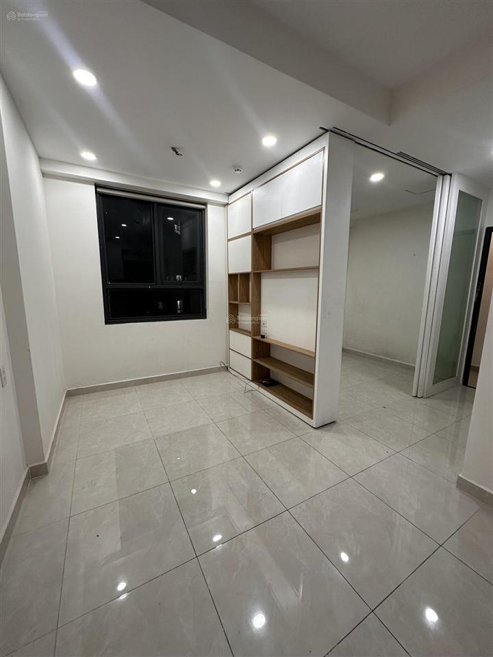 Chính chủ gửi bán căn hộ view pháo hoa tầng trung saigon intela, căn hộ thông minh sài gòn intela
