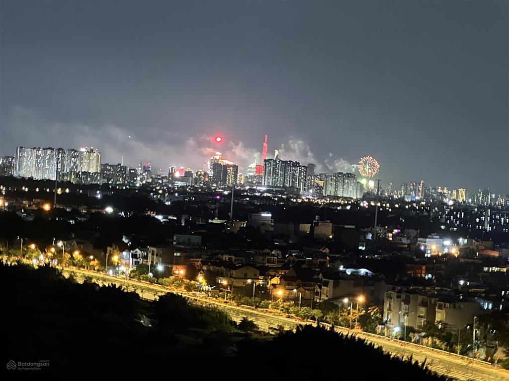 Chính chủ gửi bán căn hộ view pháo hoa tầng trung saigon intela, căn hộ thông minh sài gòn intela