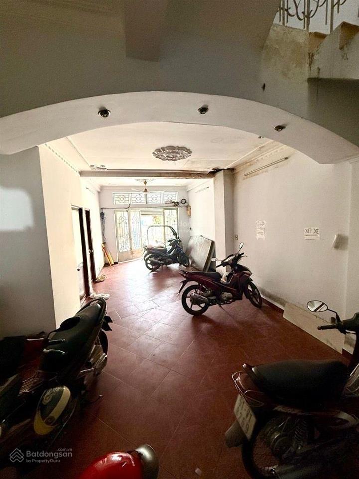 Chu cần bán gấp 6,89 tỷ còn tl 115m2 phạm văn đồng 3 tầng 7pn đang cho thuê 15tr